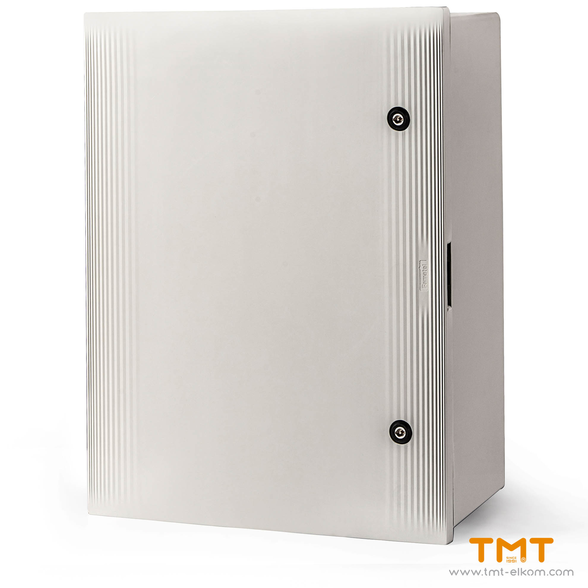 ТАБЛО POLYESTER 700Х530Х250 IP66 49157 FAMATEL